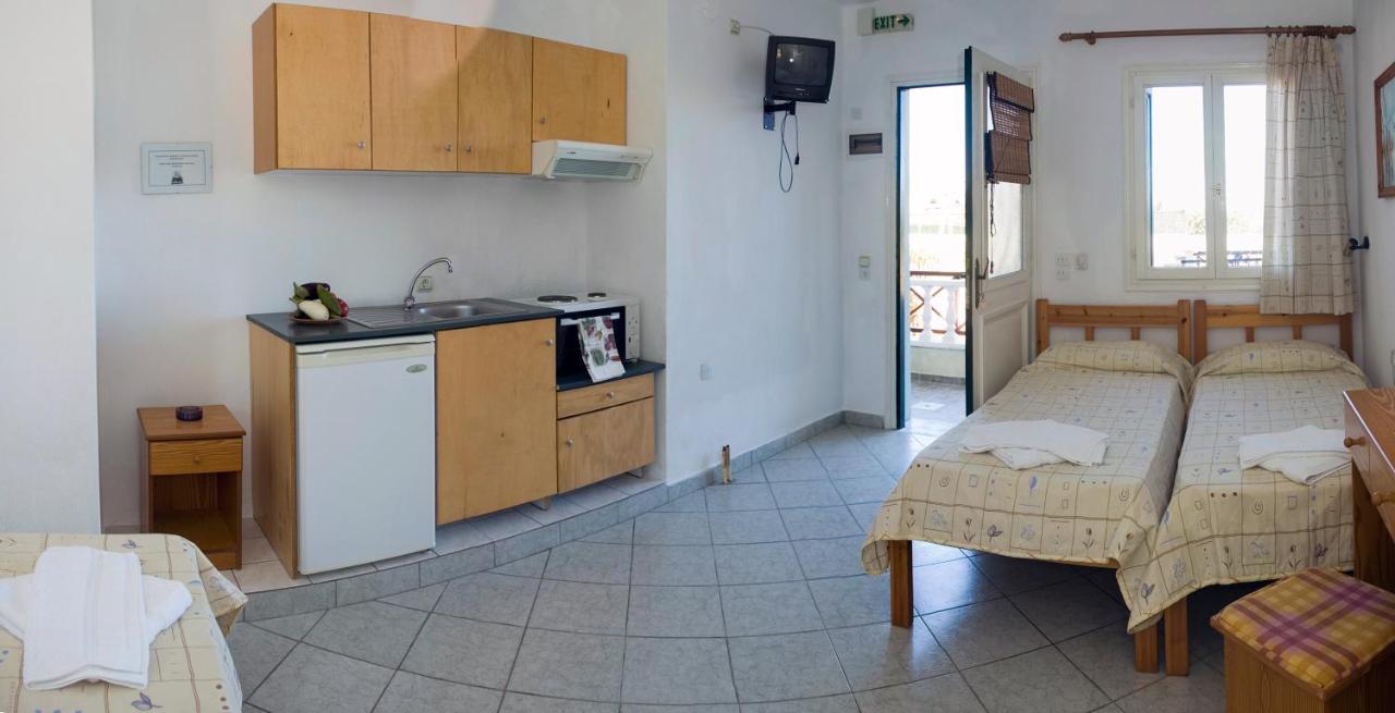 Alexandros Rooms & Studios Skopelos Eksteriør billede