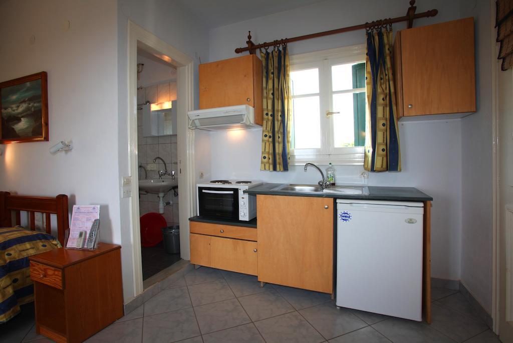 Alexandros Rooms & Studios Skopelos Værelse billede