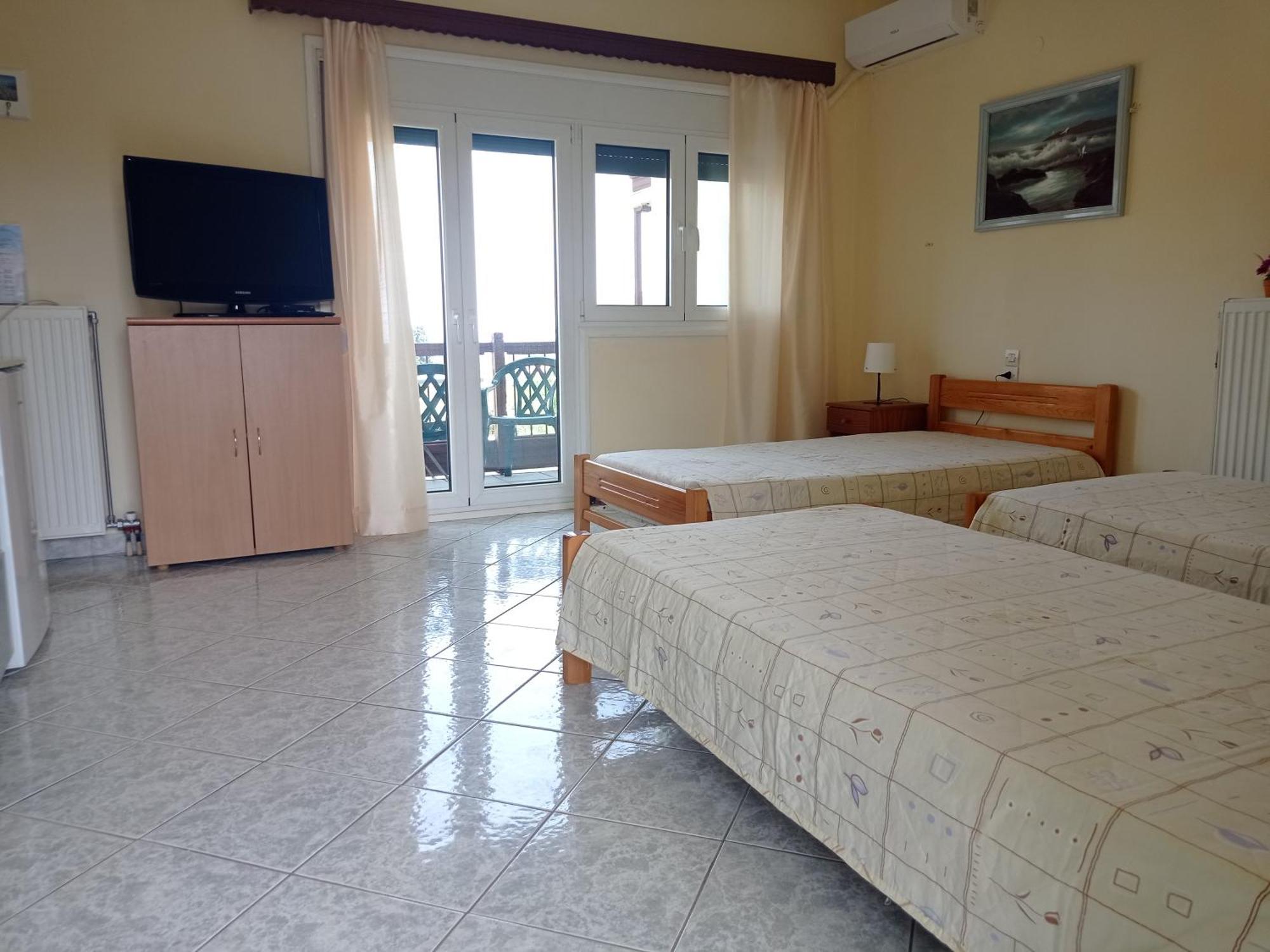 Alexandros Rooms & Studios Skopelos Eksteriør billede