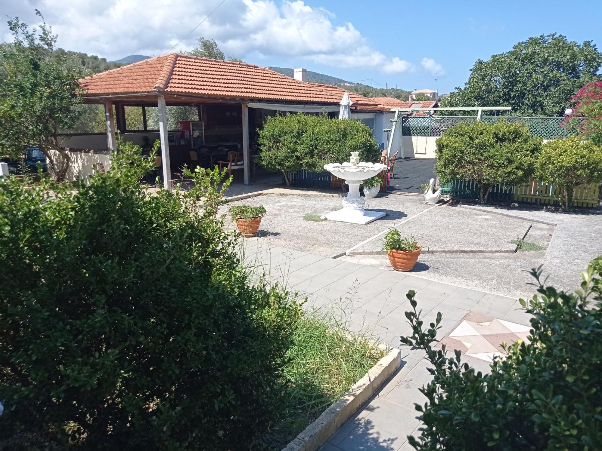 Alexandros Rooms & Studios Skopelos Eksteriør billede